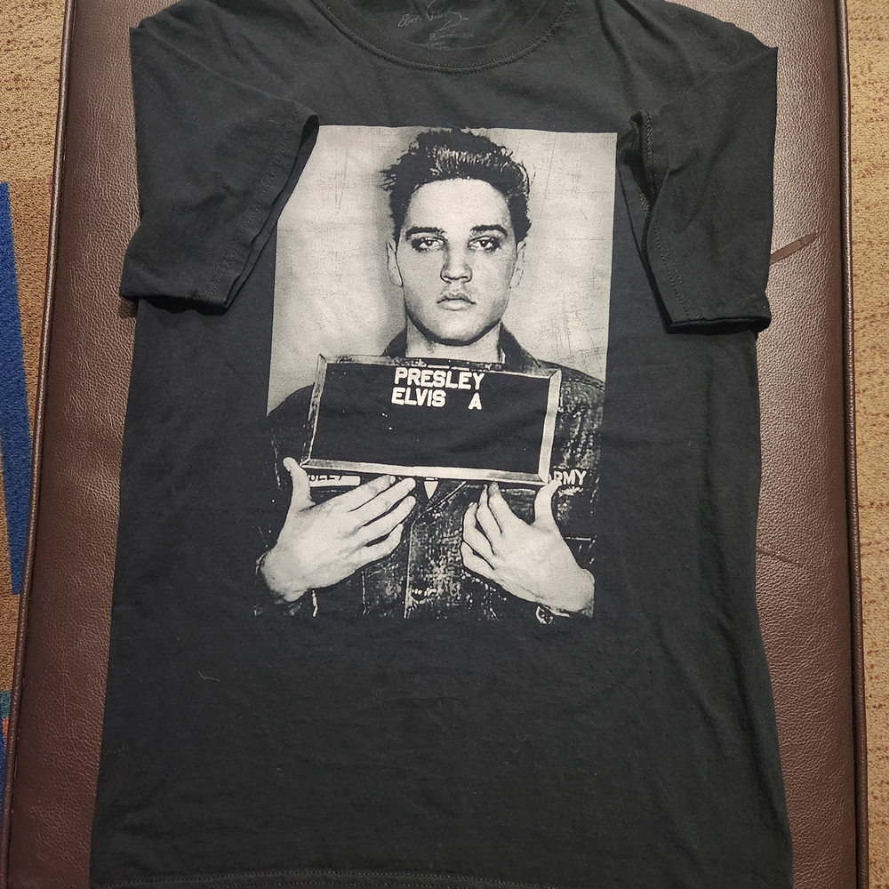 Black Elvis Presley Graphic T-Shirt